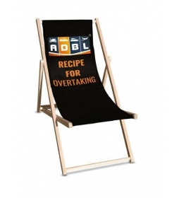 ADBL Sunbed - drewniany leżak z logo ADBL