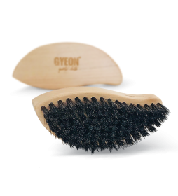 Gyeon Q2M LeatherBrush - szczoteczka do czyszczenia skóry