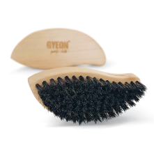 Gyeon Q2M LeatherBrush - szczoteczka do czyszczenia skóry - 1