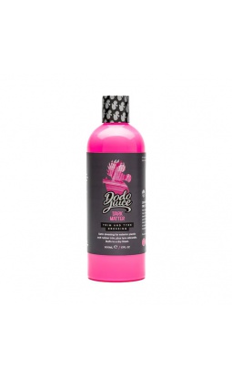 Dodo Juice Dark Matter 500ml - dressing do plastików i opon, satynowe wykończenie - 1