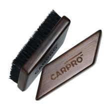 CarPro Leather and Fabric Brush - szczotka do skór i tapicerki materiałowej - 1