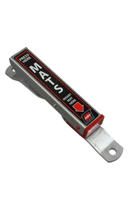 Malco Mat Clamp - uchwyt ścienny na dywaniki - 1