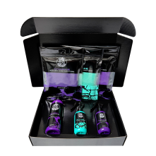 Blend Brothers Birthday Box - urodzinowy zestaw kosmetyków i akcesoriów na zimę  - 1