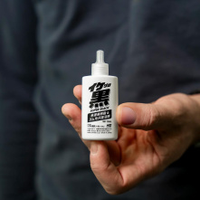 Soft99 Super Black Plastic and Rubber Restoration - środek do renowacji oraz ochrony plastików i gumy - 4